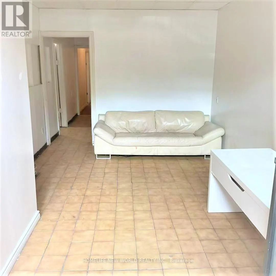 LOWER LEVEL BASEMENT - 584 DUNDAS STREET W