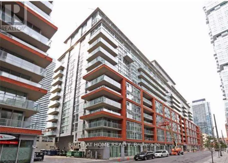 704 - 21 NELSON STREET
