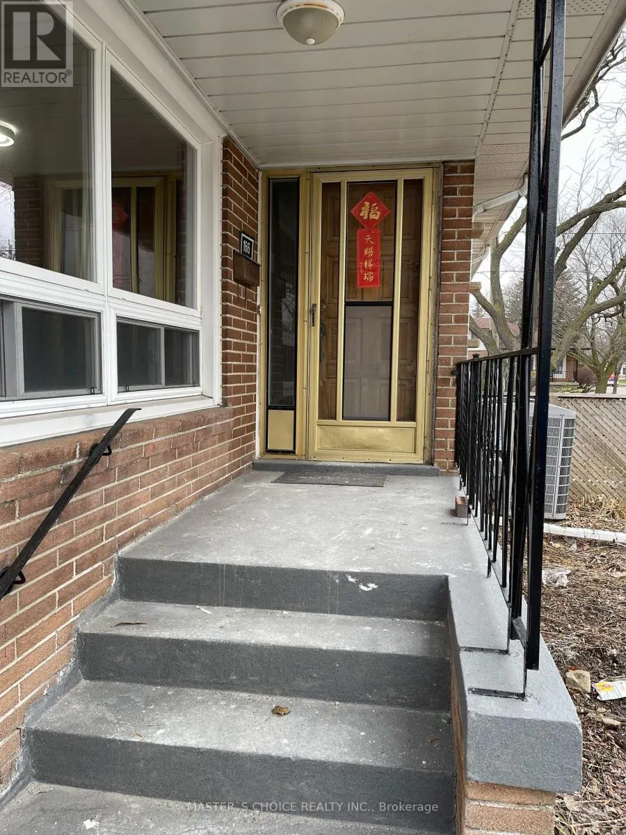 166 ROYWOOD DRIVE