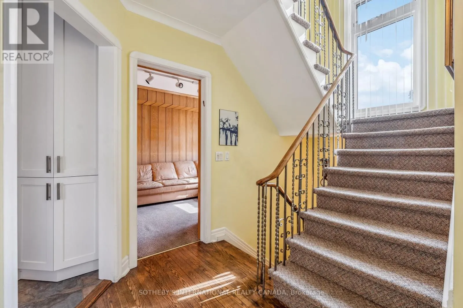 78 RIDELLE AVENUE