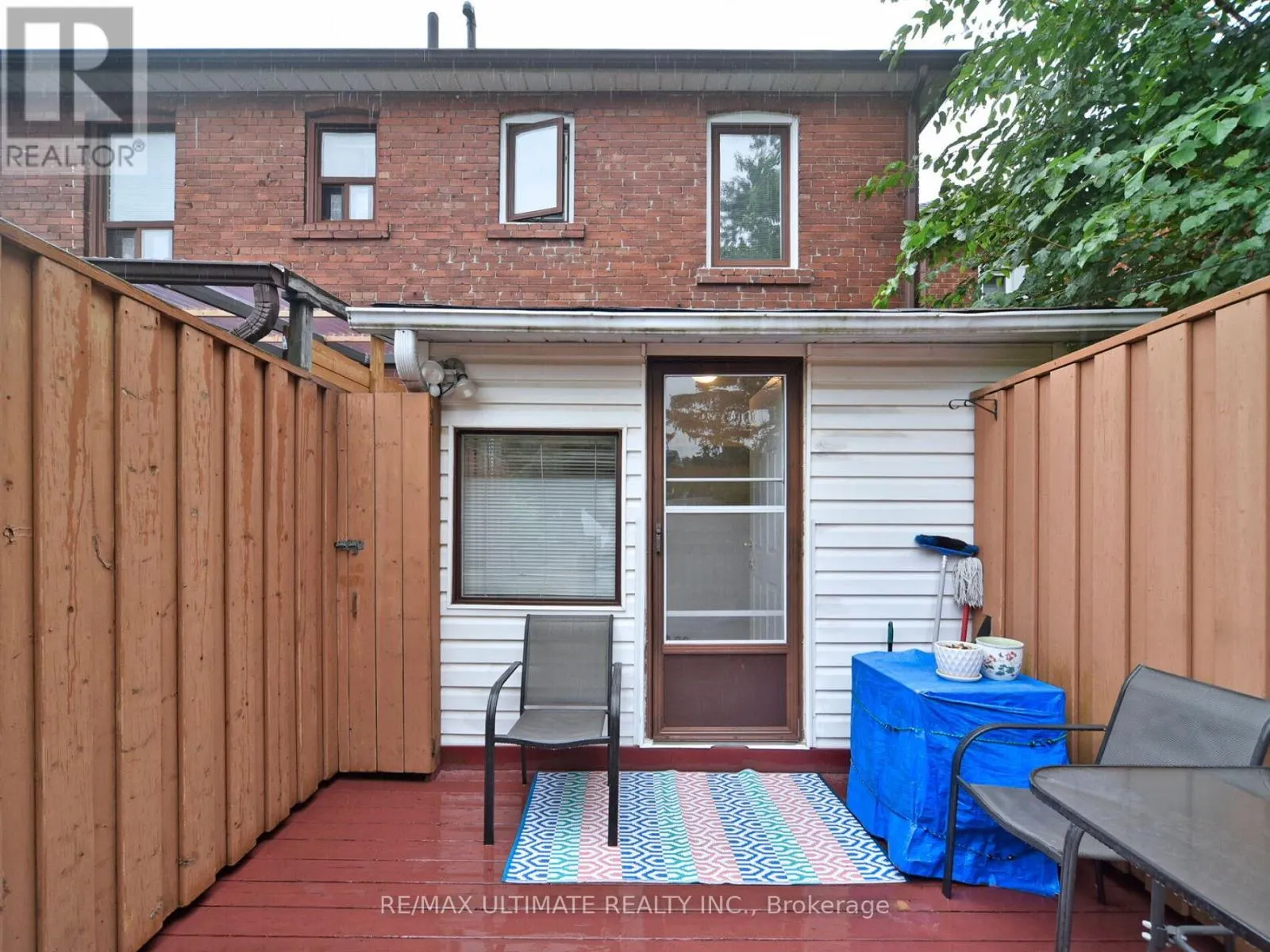 86 CHERRYWOOD AVENUE