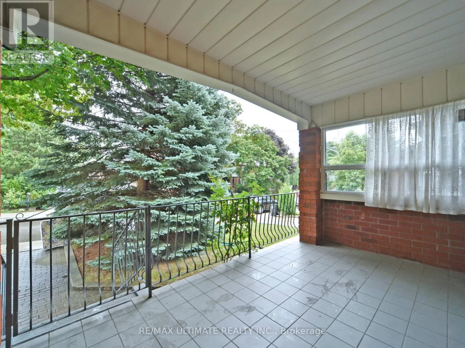 86 CHERRYWOOD AVENUE