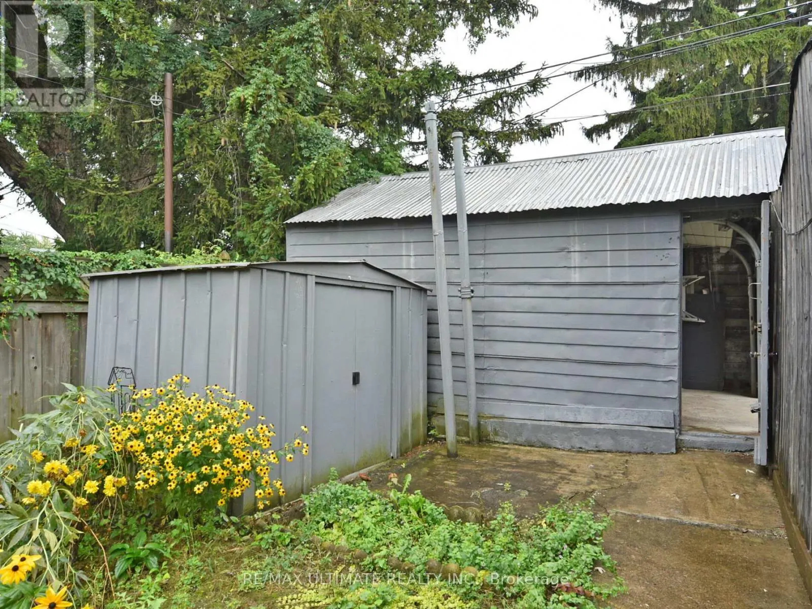 86 CHERRYWOOD AVENUE