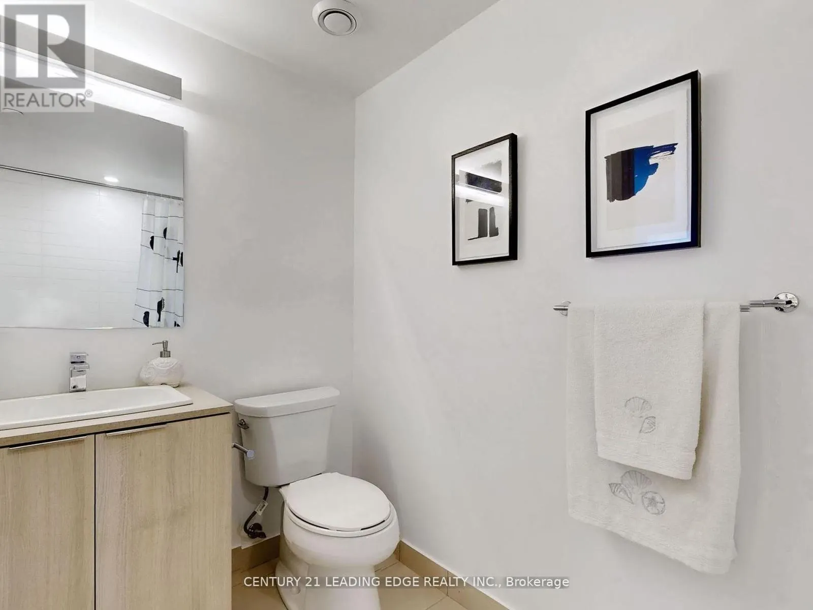 1009 - 501 YONGE STREET