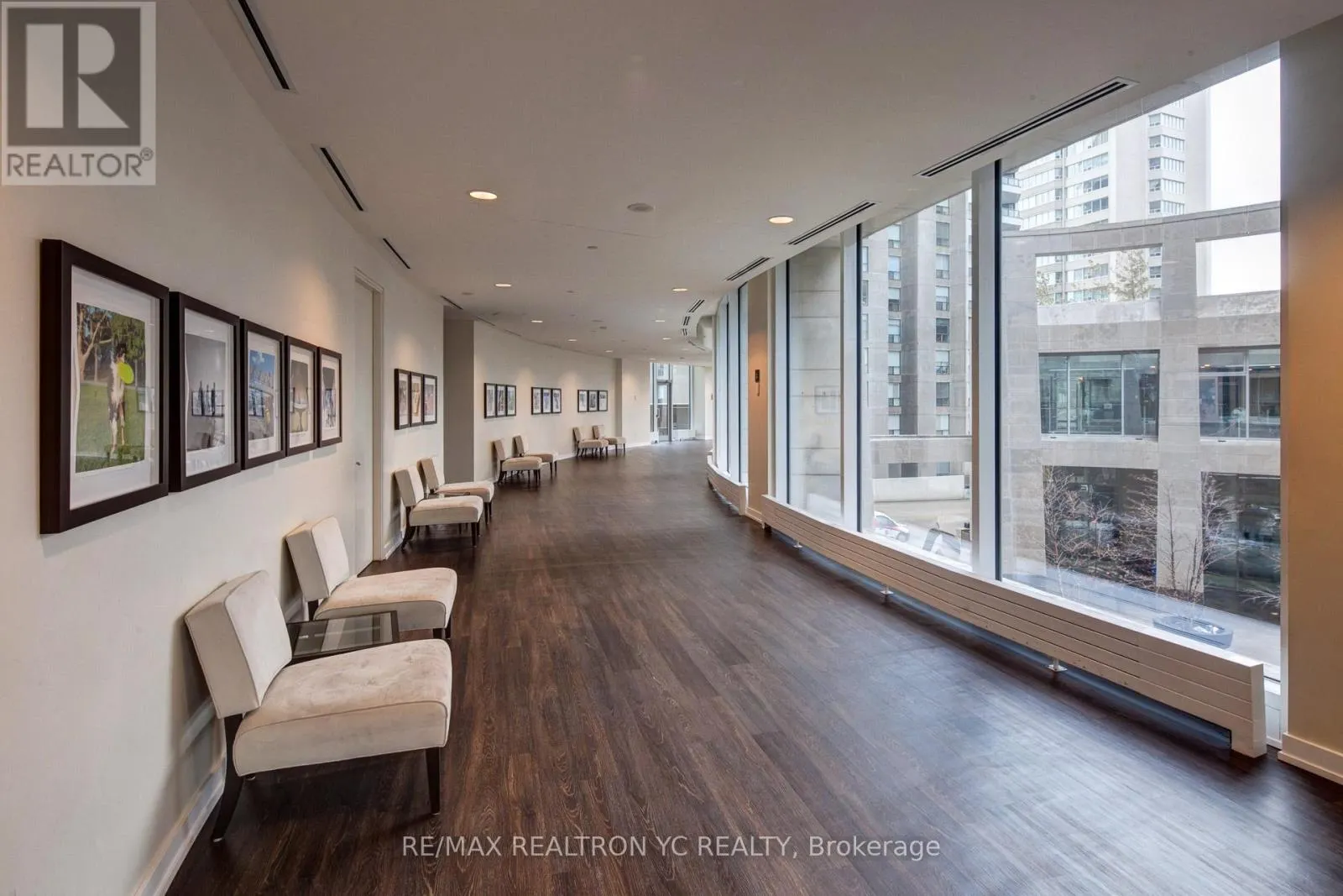 1103 - 2191 YONGE STREET