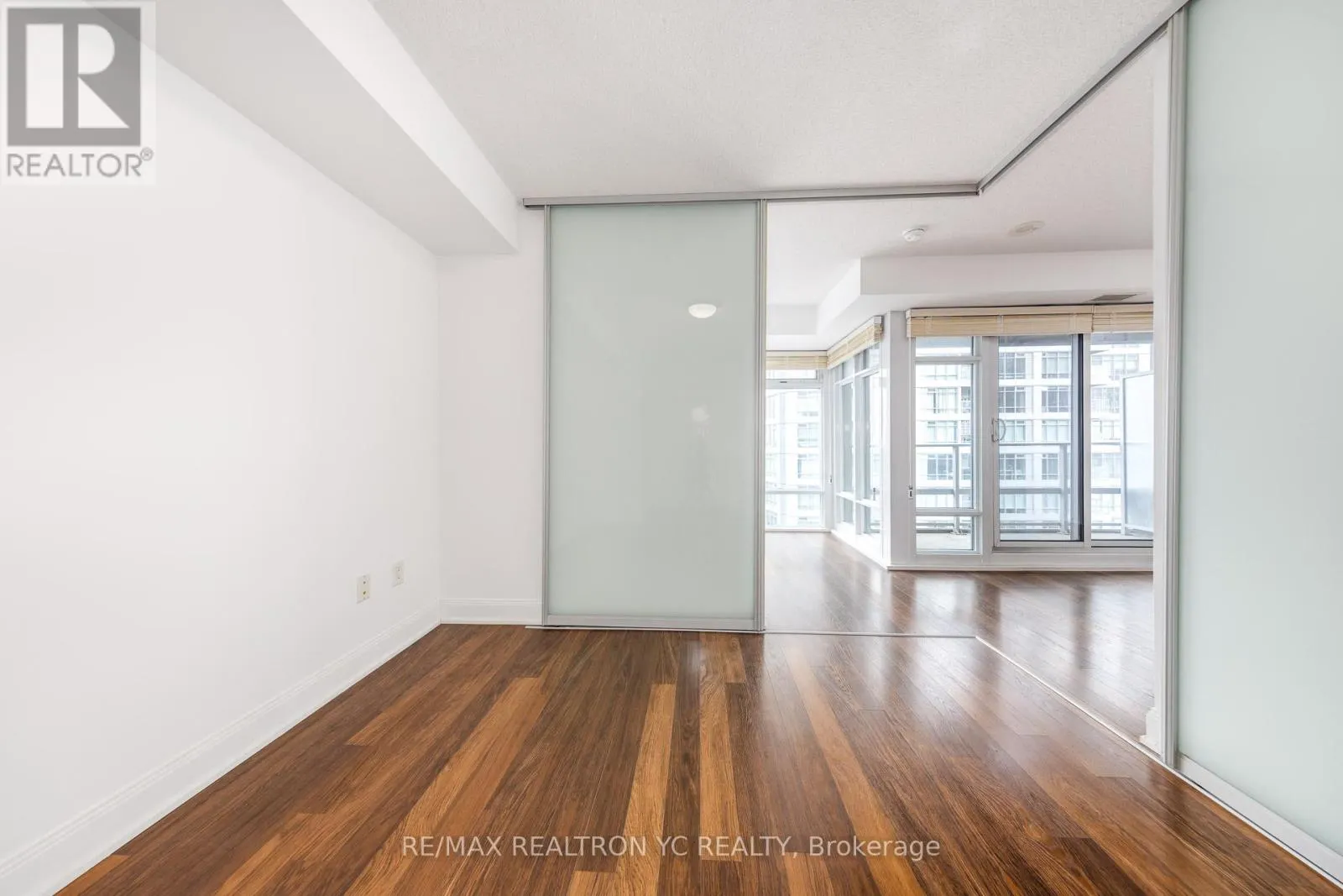 1103 - 2191 YONGE STREET