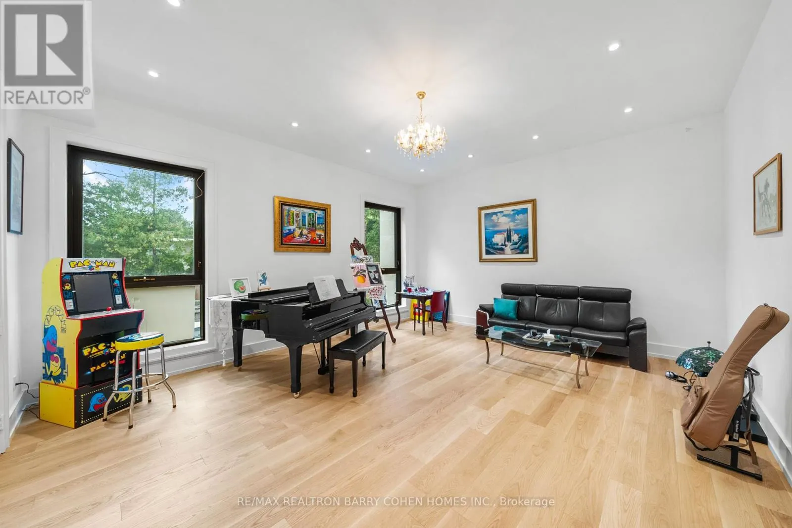 28 BRIAN CLIFF DRIVE