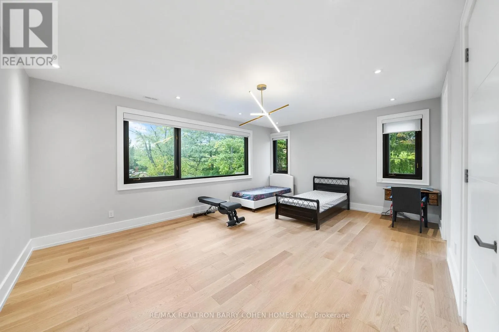 28 BRIAN CLIFF DRIVE