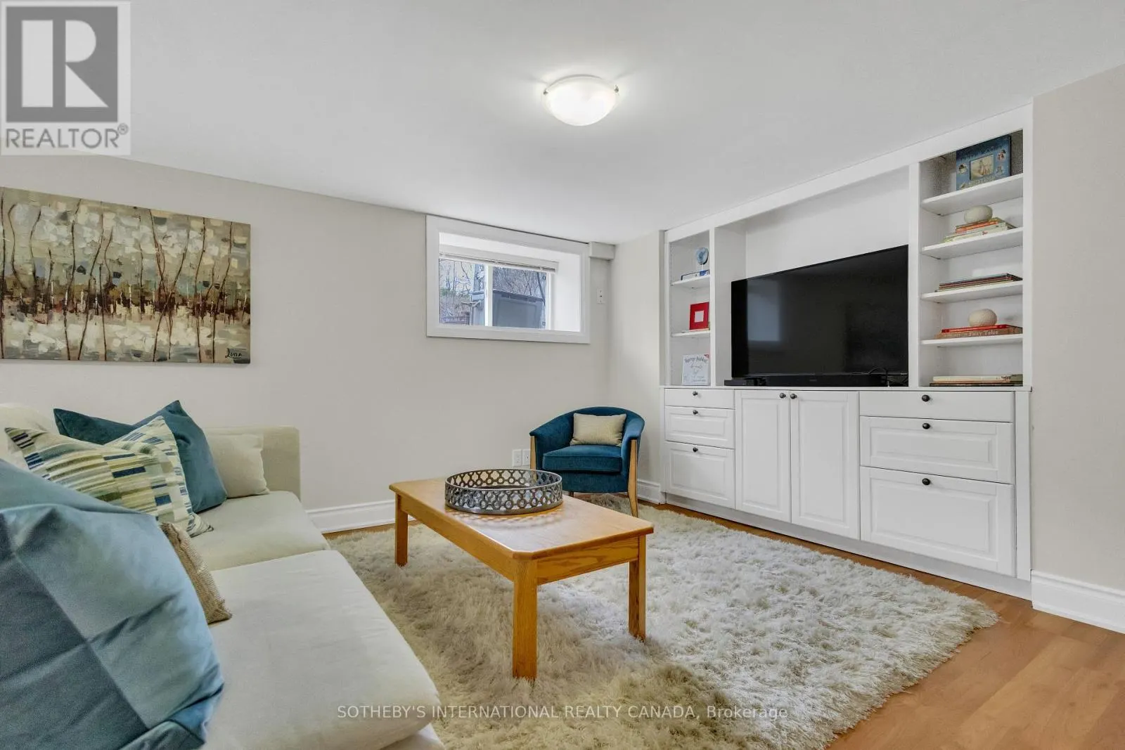68 ASTLEY AVENUE