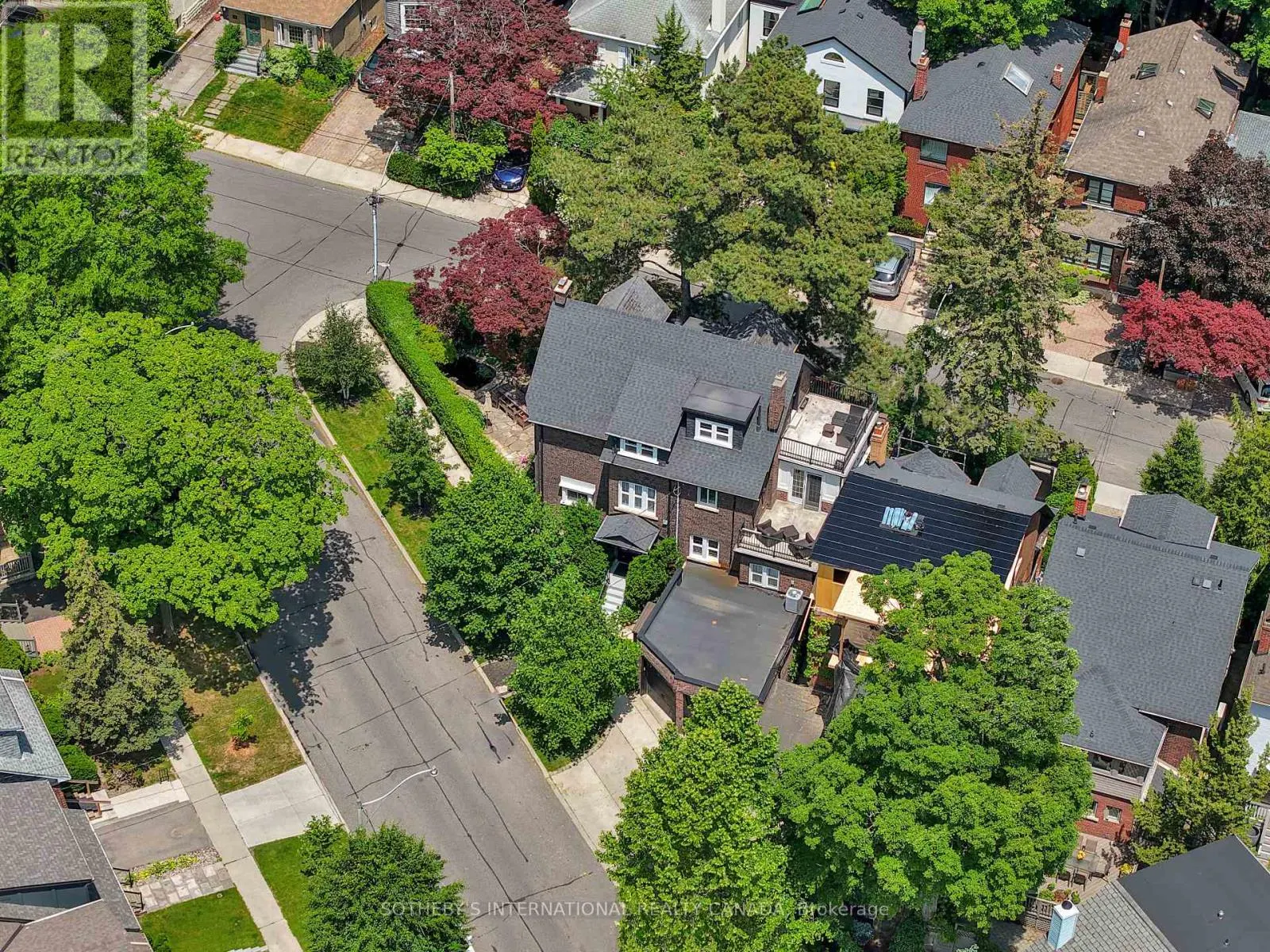 68 ASTLEY AVENUE