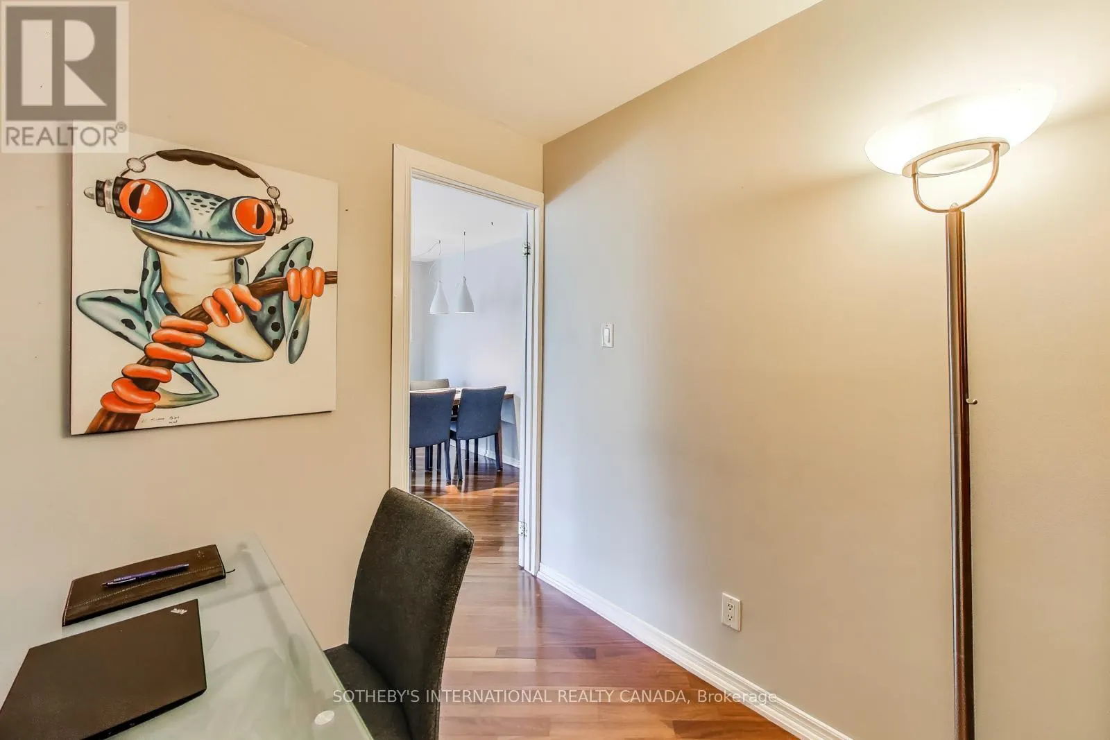 2701 - 10 YONGE STREET
