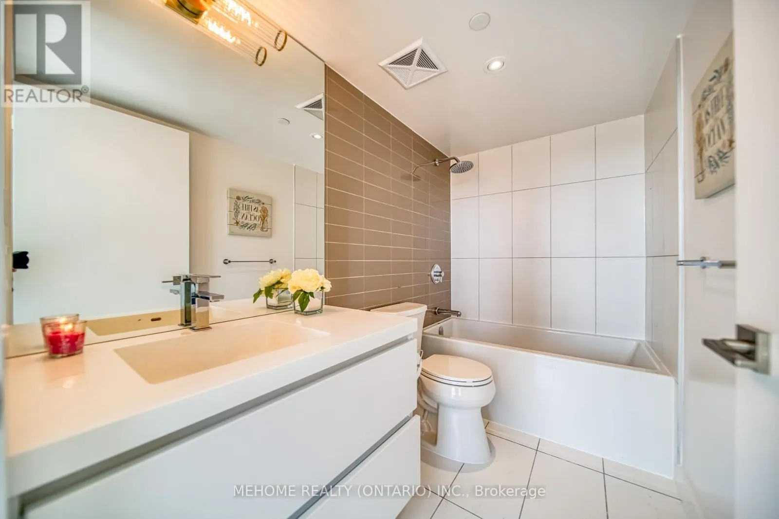 706 - 85 QUEENS WHARF ROAD