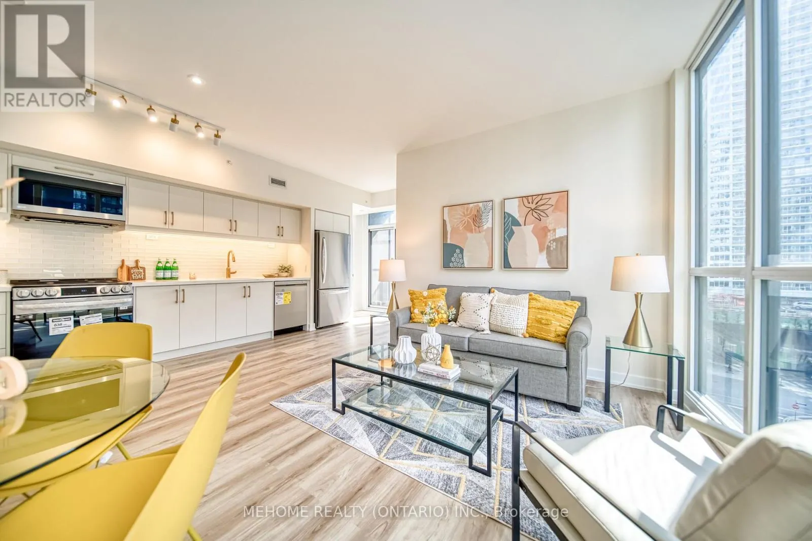 706 - 85 QUEENS WHARF ROAD