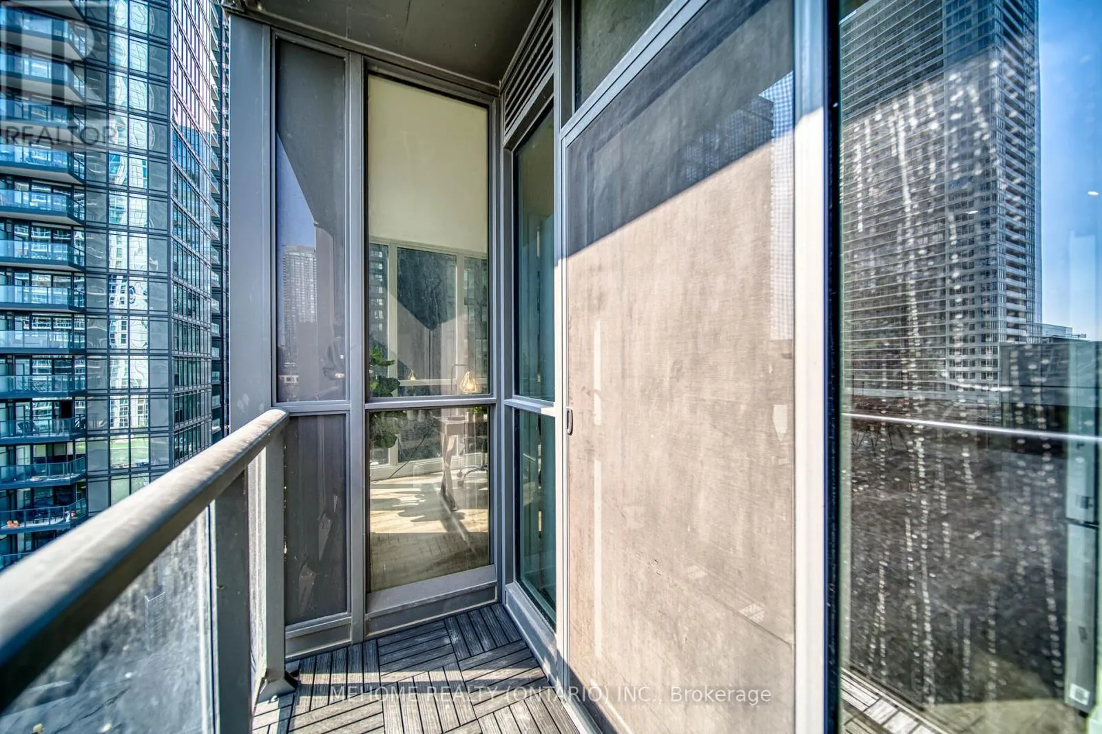 706 - 85 QUEENS WHARF ROAD