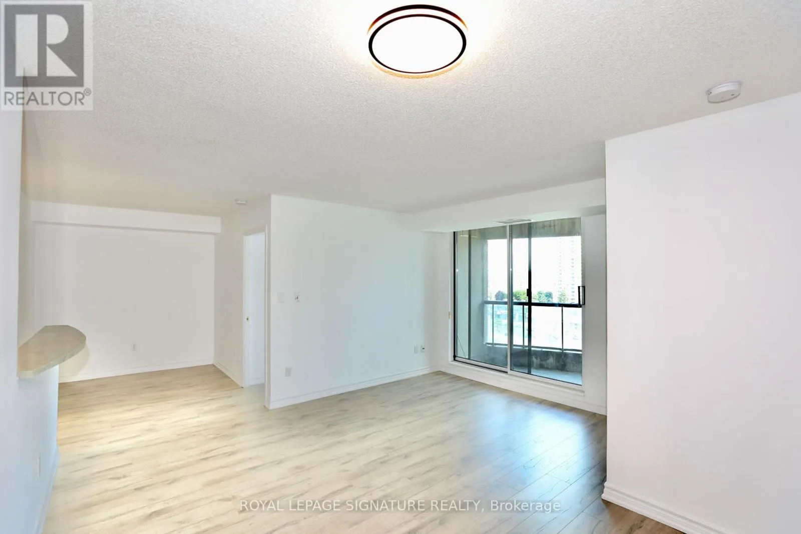 1116 - 7 LORRAINE DRIVE
