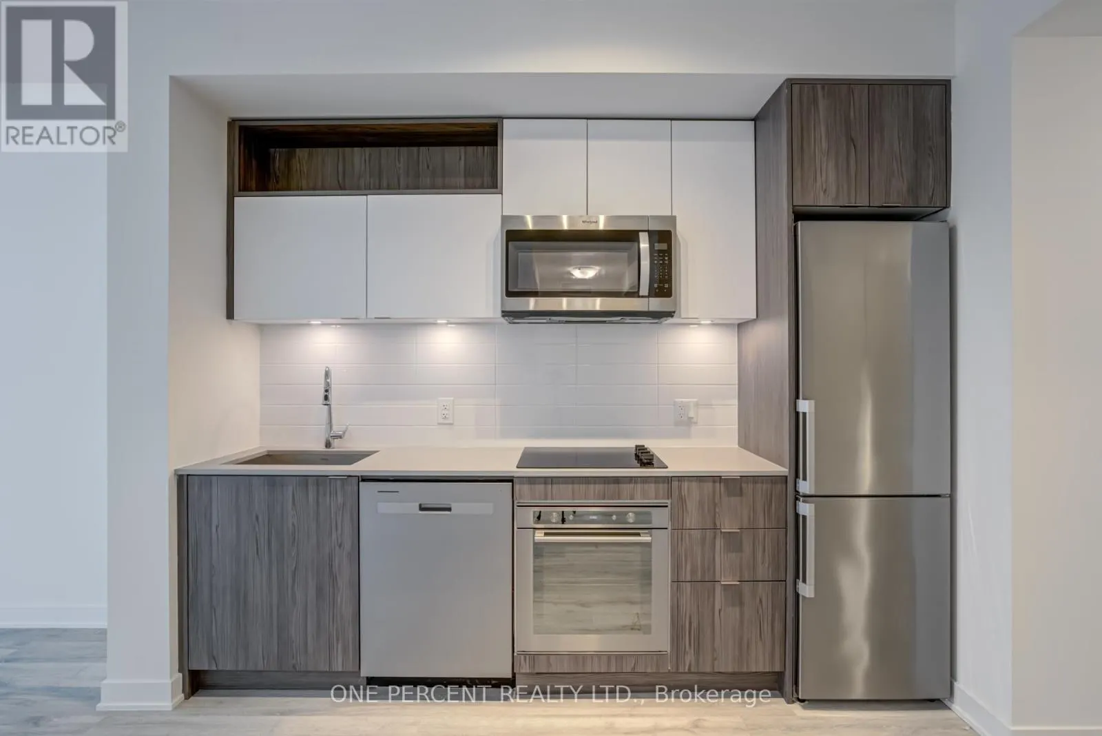 843D - 121 LOWER SHERBOURNE STREET