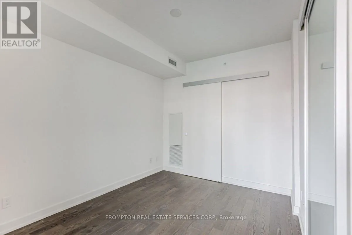 1214 - 25 RICHMOND STREET E