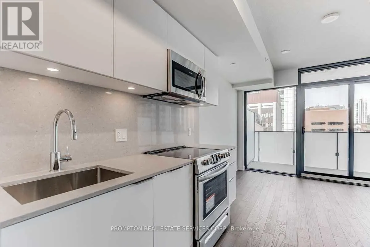 1214 - 25 RICHMOND STREET E