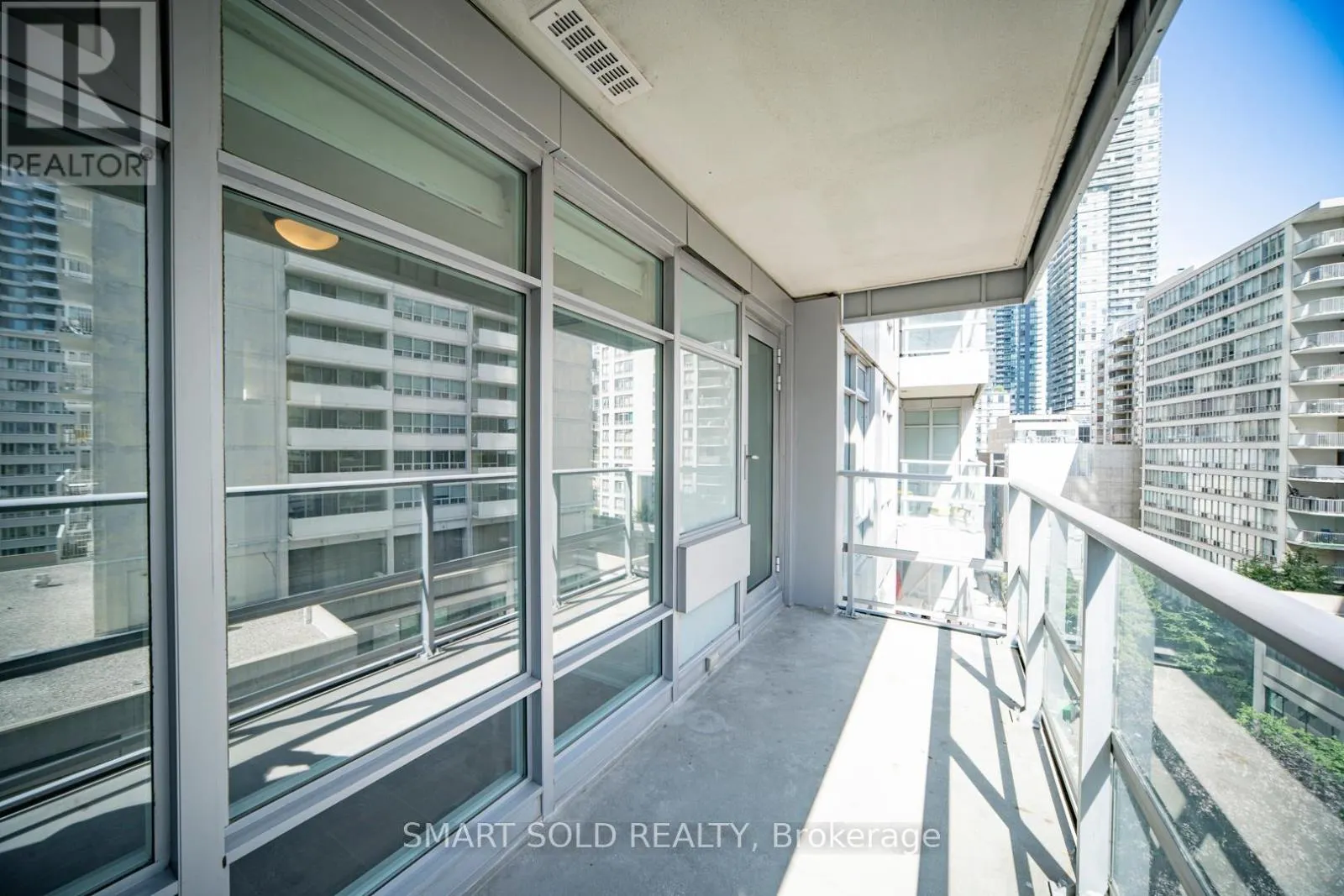 901 - 2191 YONGE STREET