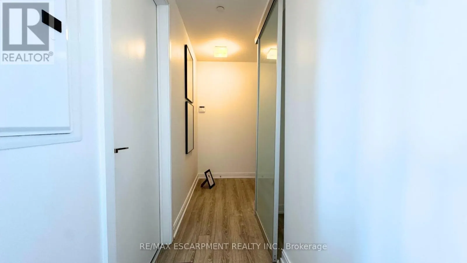 2409 - 42 CHARLES STREET E