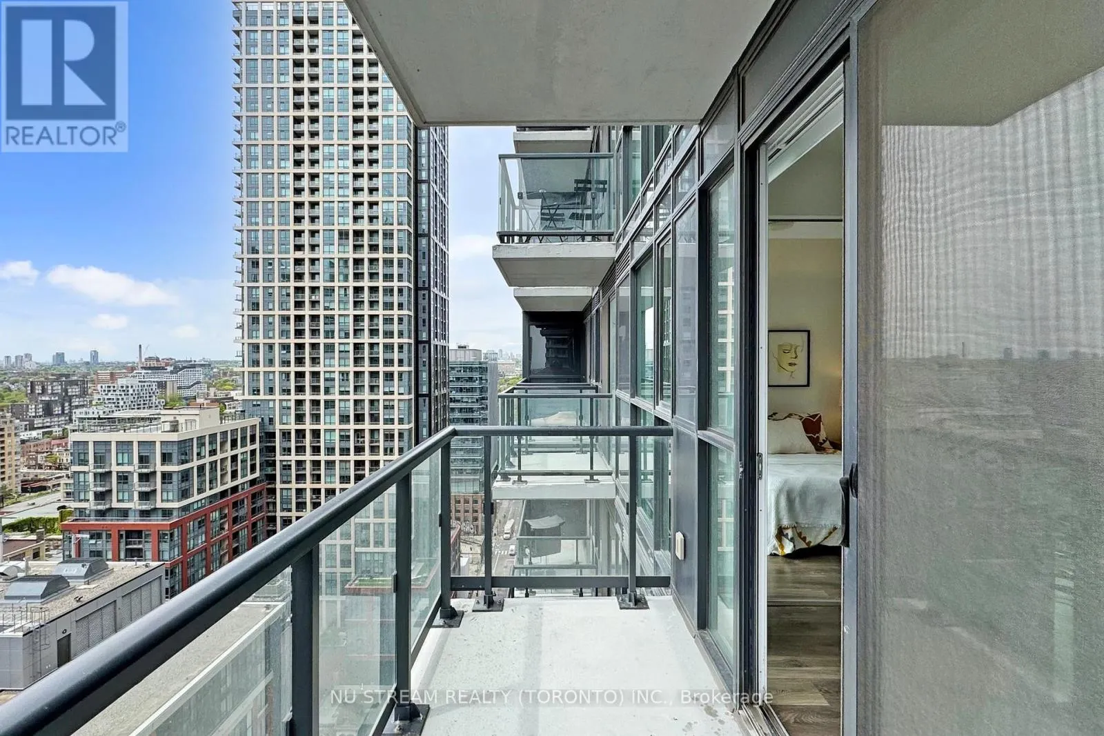 2302 - 87 PETER STREET