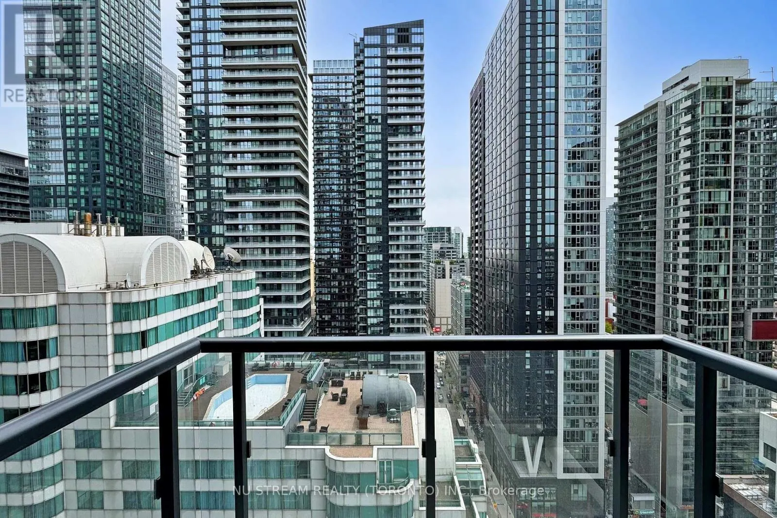 2302 - 87 PETER STREET