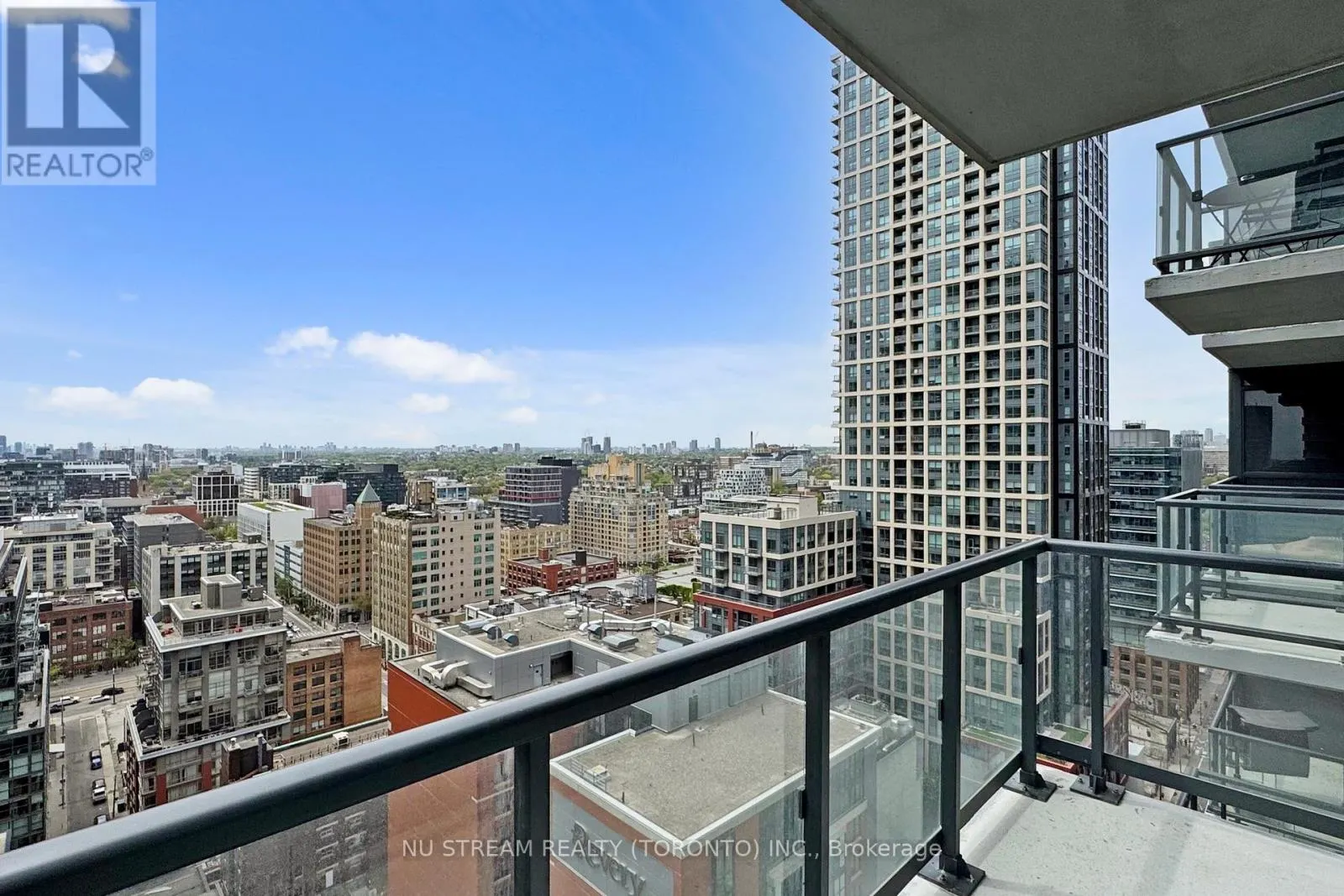 2302 - 87 PETER STREET