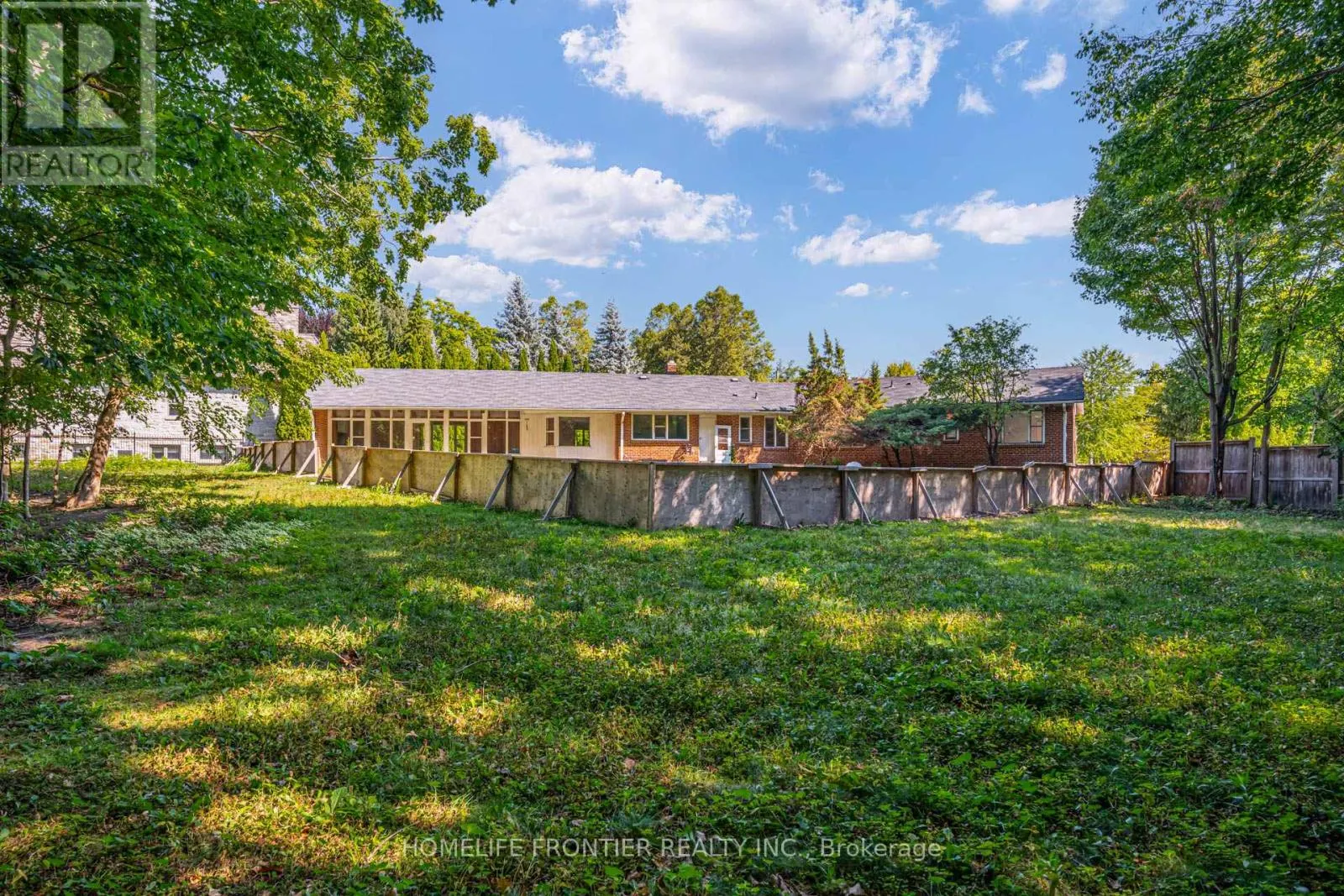 78 ARJAY CRESCENT