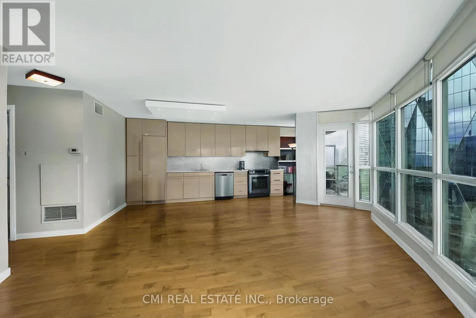 2603 - 18 YONGE STREET