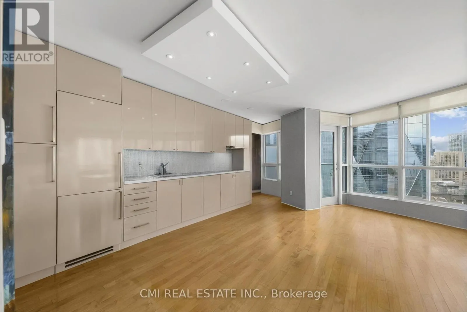 2603 - 18 YONGE STREET