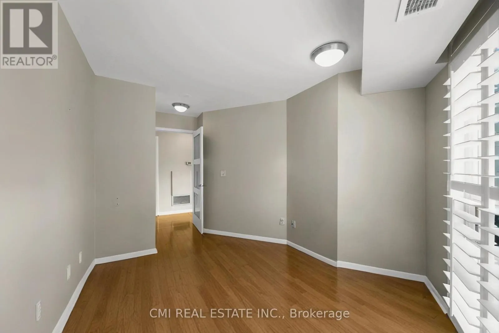2603 - 18 YONGE STREET