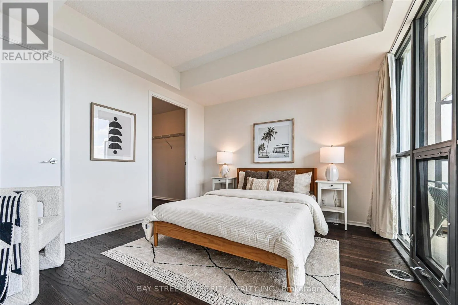 2103 - 101 CHARLES STREET E
