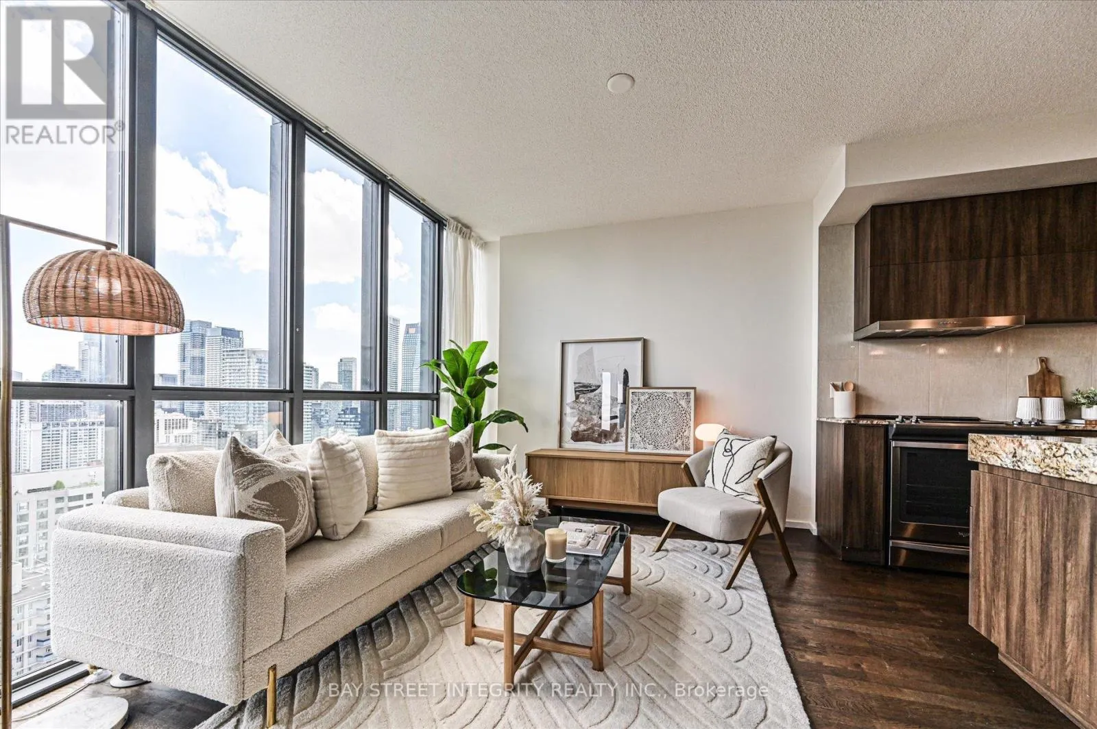 2103 - 101 CHARLES STREET E