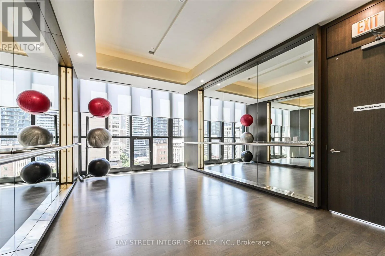 2103 - 101 CHARLES STREET E
