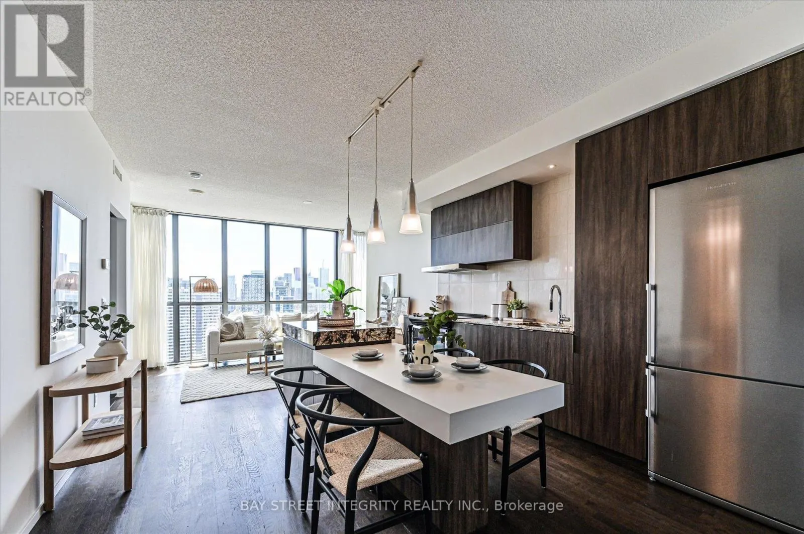 2103 - 101 CHARLES STREET E