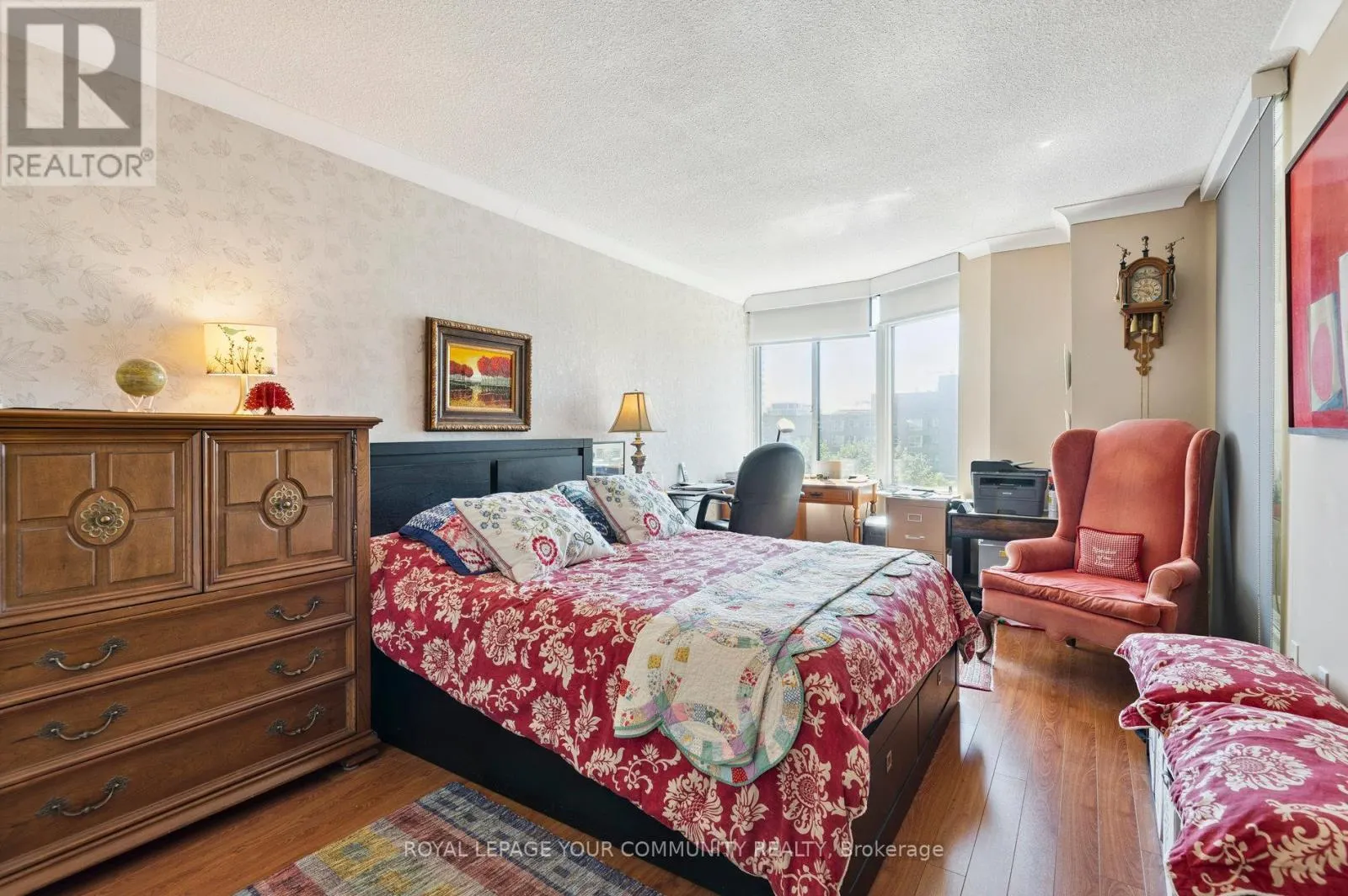 603 - 135 GEORGE STREET S