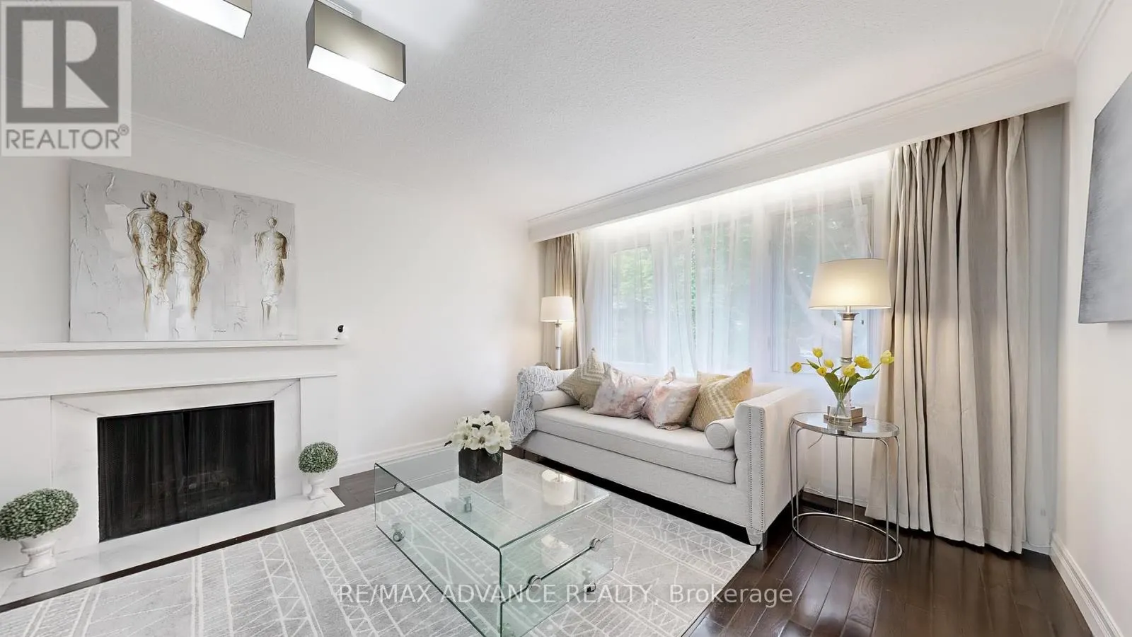 9 CARLUKE CRESCENT