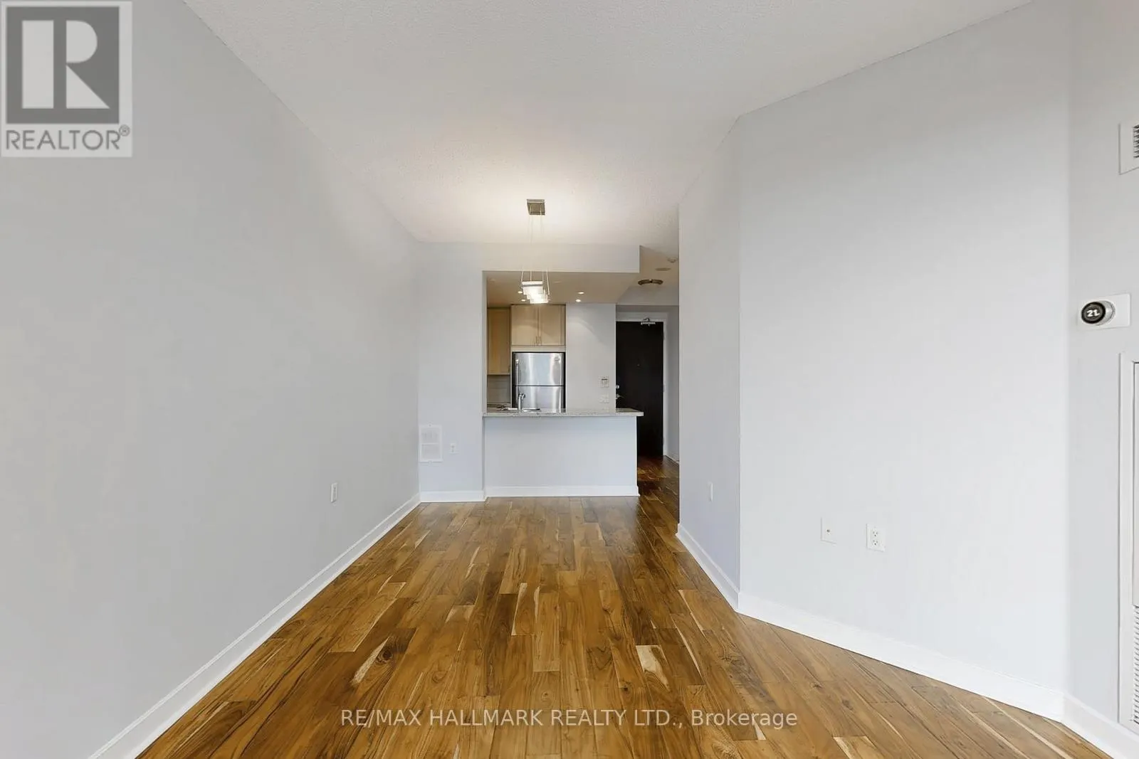 1403 - 85 BLOOR STREET E