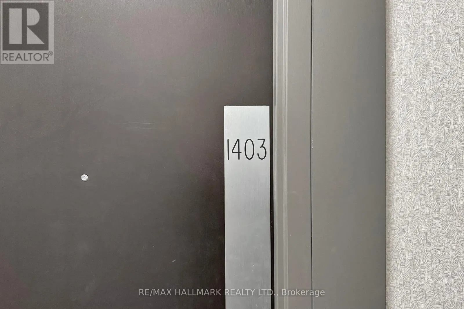1403 - 85 BLOOR STREET E