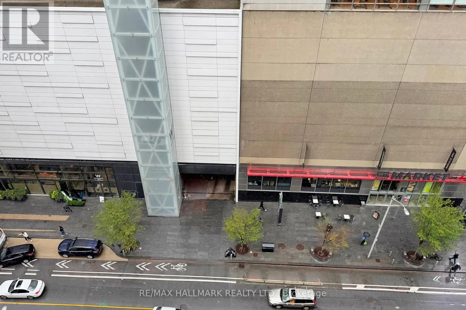 1403 - 85 BLOOR STREET E