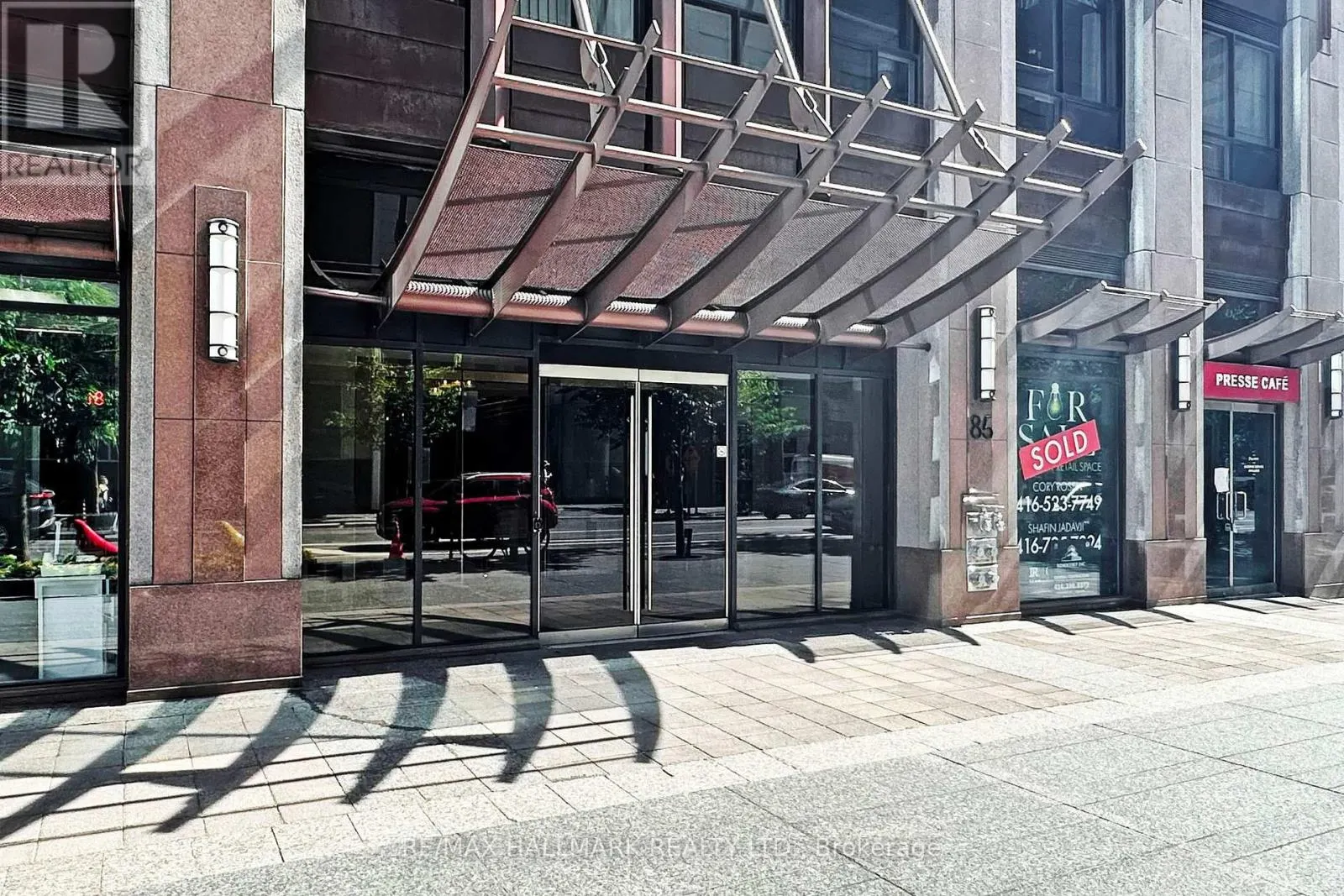 1403 - 85 BLOOR STREET E