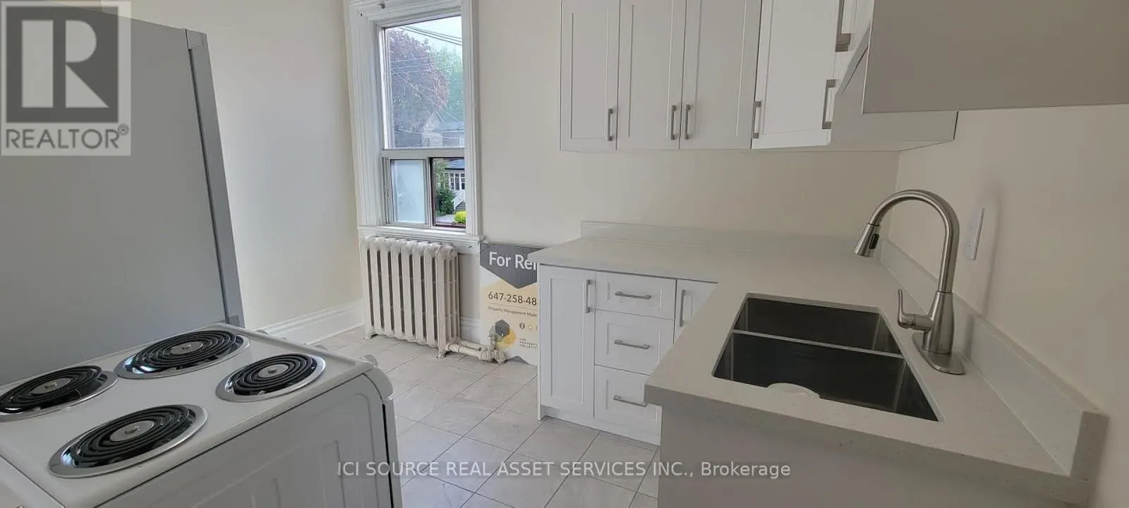 UPPER - 360 GERRARD STREET E