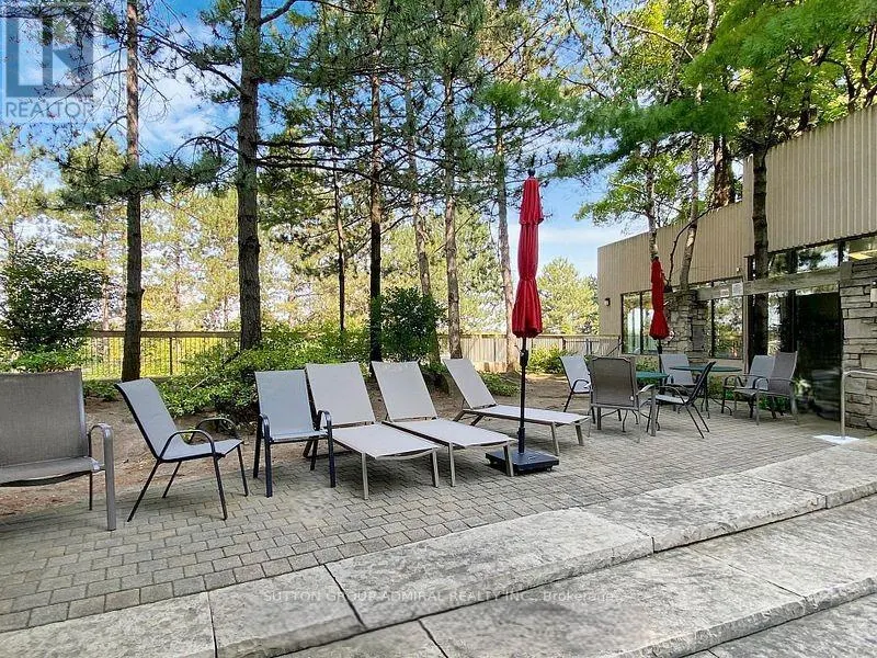 801 - 85 SKYMARK DRIVE
