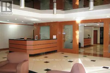 1110 - 633 BAY STREET