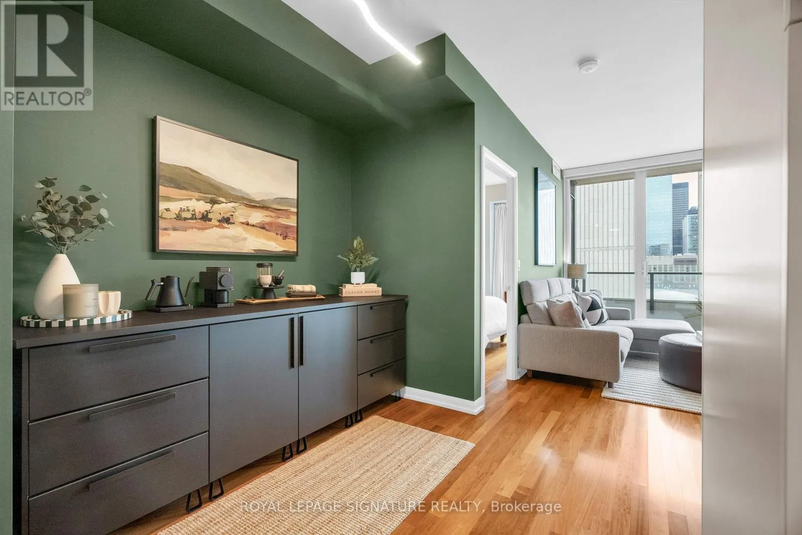 1208 - 111 ELIZABETH STREET