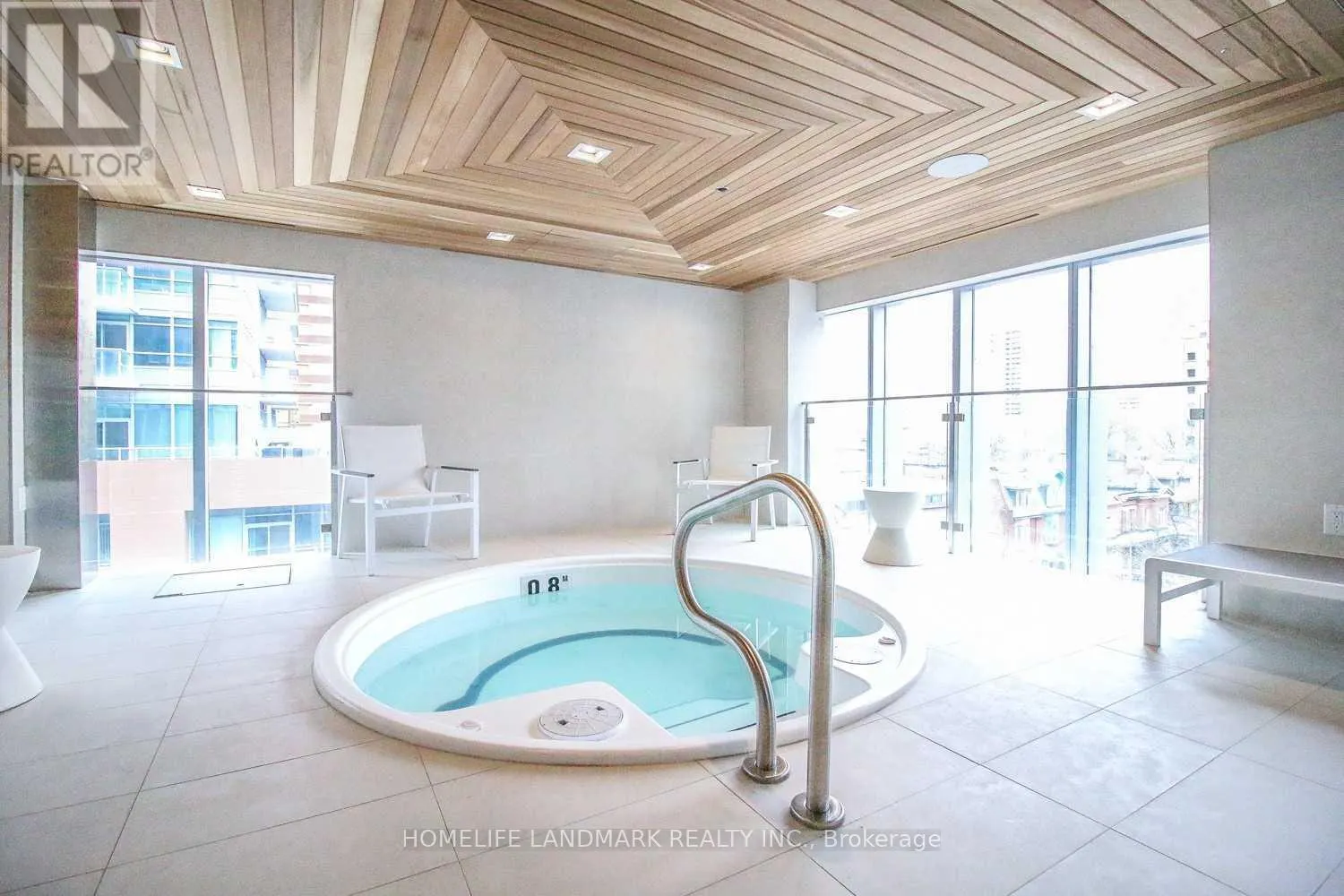1111 - 89 MCGILL STREET