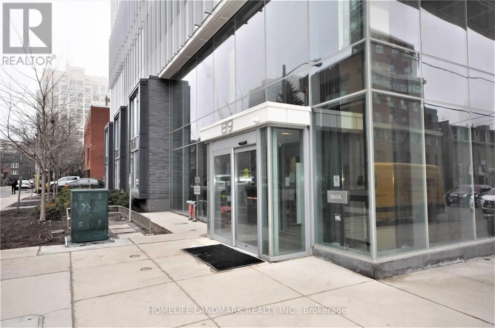 1111 - 89 MCGILL STREET