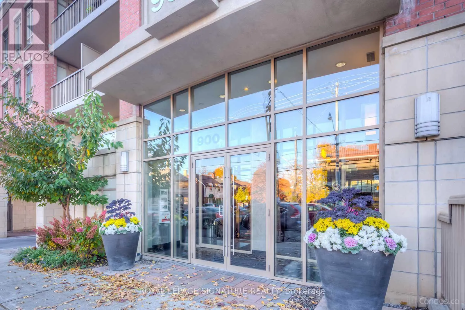 1208 - 900 MOUNT PLEASANT ROAD