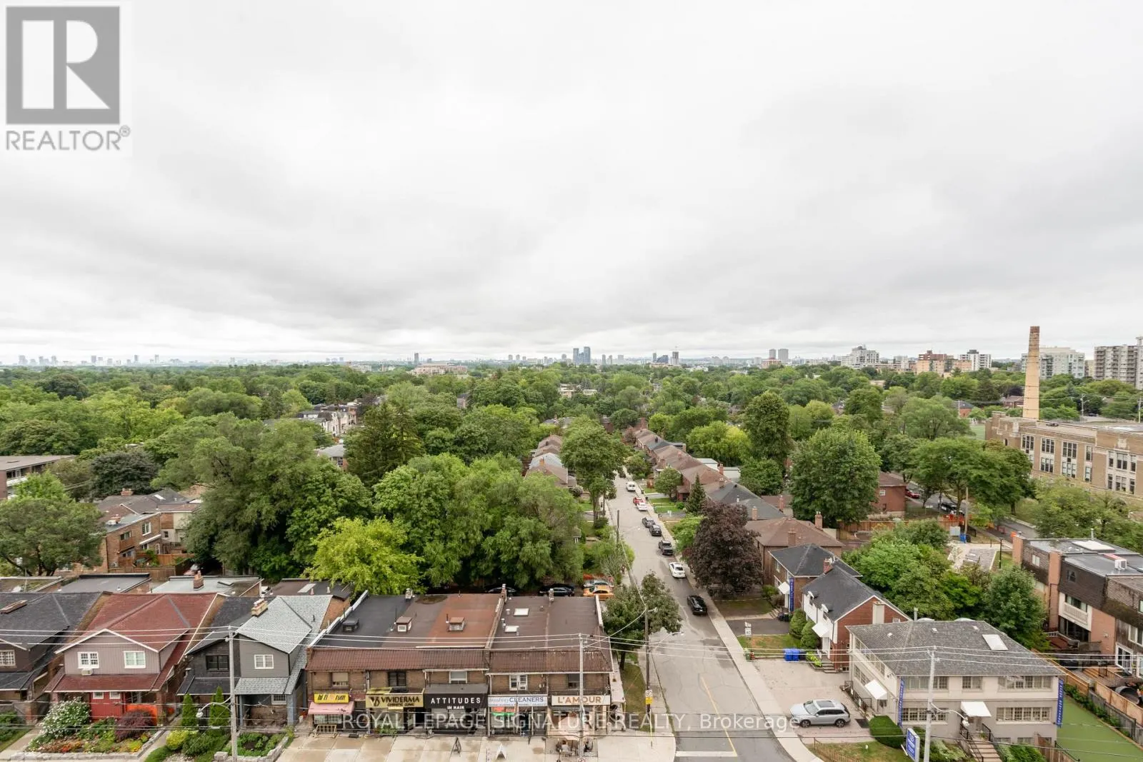 1208 - 900 MOUNT PLEASANT ROAD