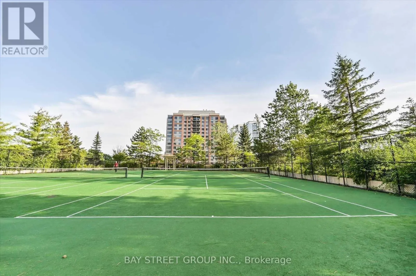 1107 - 5 NORTHTOWN WAY